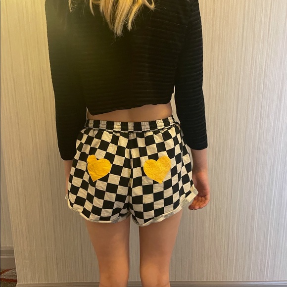 checkered shorts - Picture 3 of 3